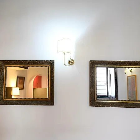 - Campo De' Fiori Apartment Rome